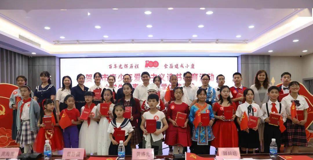 阿曼达·塞弗里德：声色俱佳，优雅激情交融，人间水蜜桃般迷人。